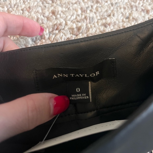 Ann Taylor pencil skirt - Picture 3 of 6